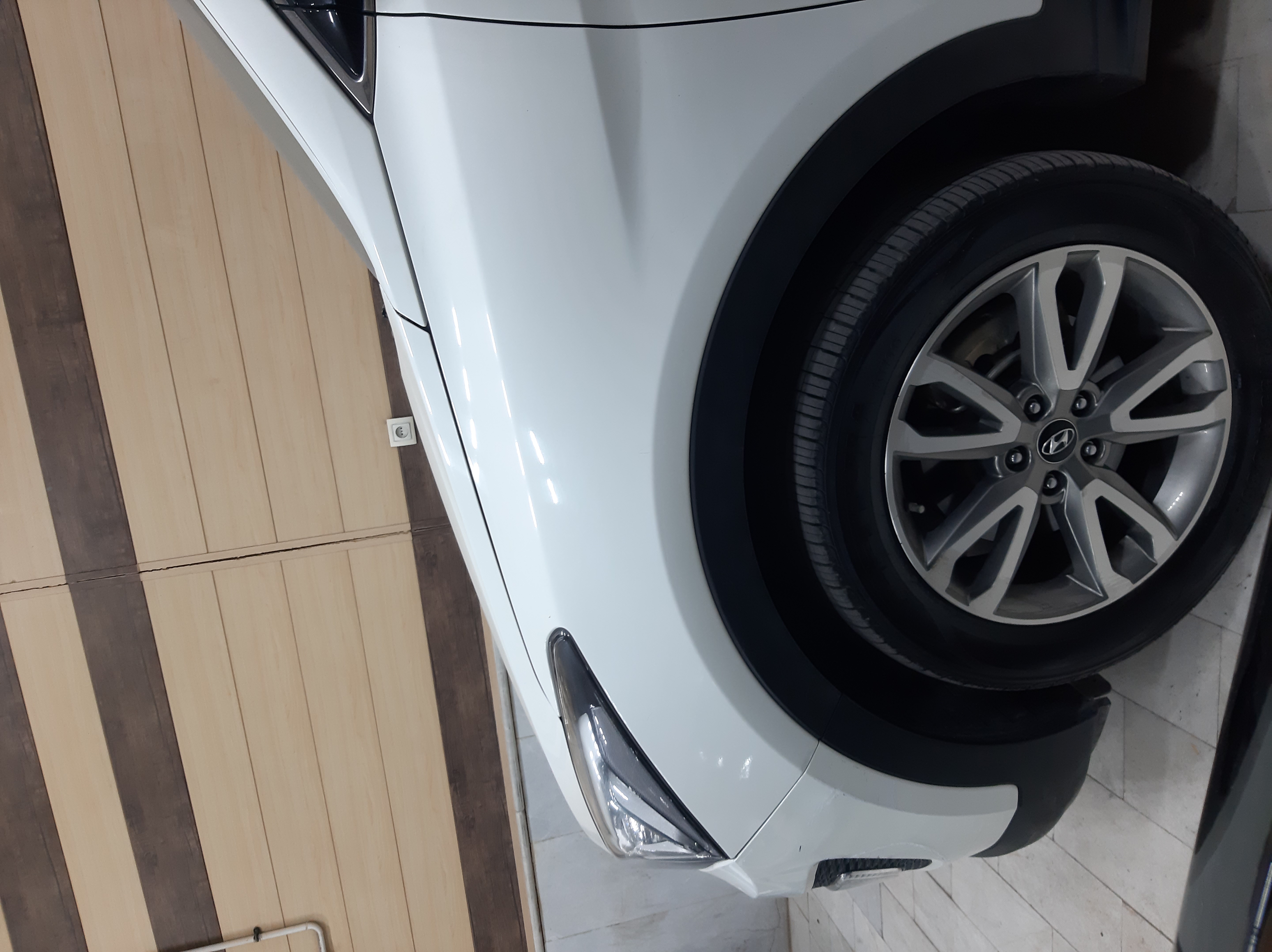 سانتافه در حد مدل 2014 رنگ سفید