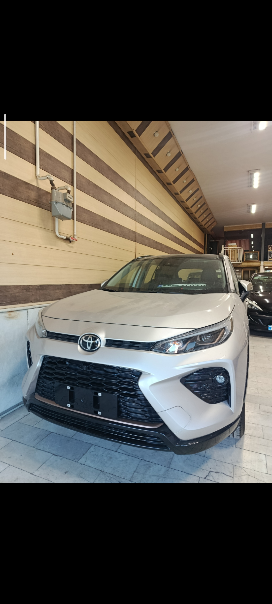 تویوتا وایلندر نقره ای  2025 وارداتی